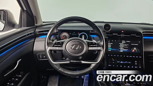 Hyundai Tucson Tucson (NX4) Бензин 1.6 турбо 2WD — Фото автомобиля 13