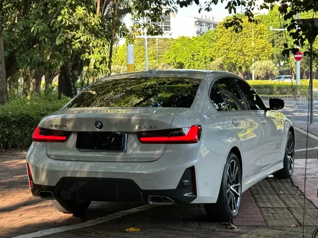 BMW 3 Series — Фото автомобиля 5