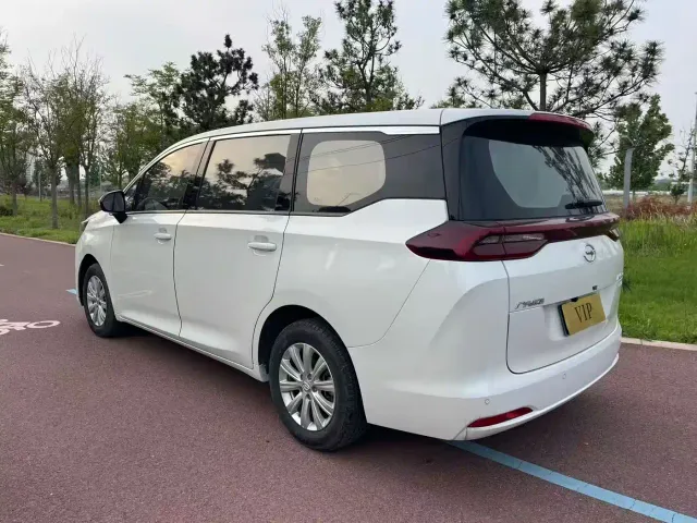 GAC Trumpchi M6 — Фото автомобиля 7