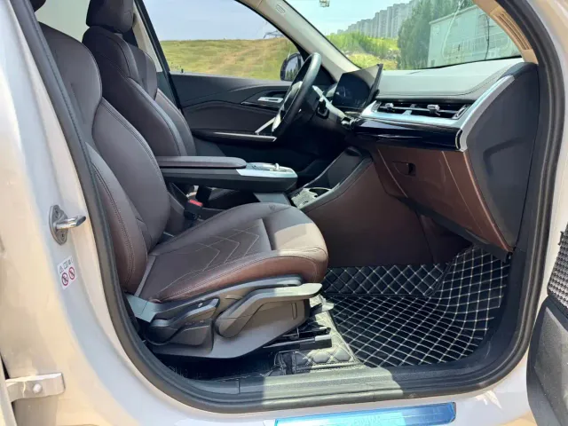 BMW X1 — Фото автомобиля 7