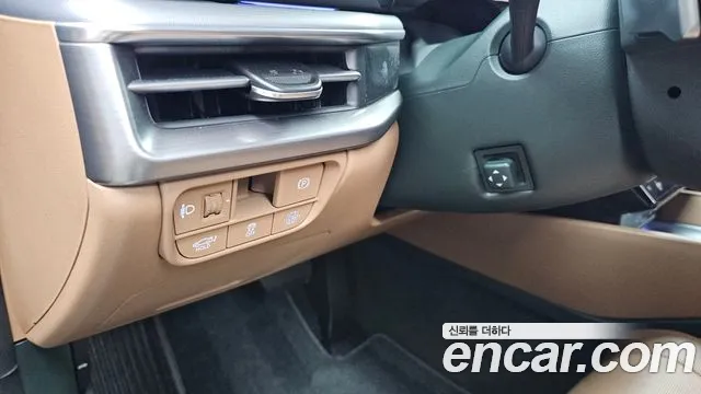 Hyundai Grandeur GN7 — Фото автомобиля 25