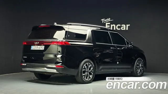 Kia Carnival 4th Gen — Фото автомобиля 2