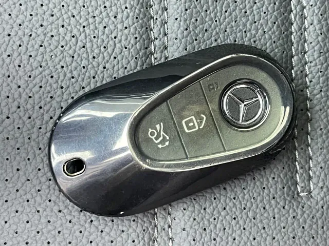 Mercedes-Benz C-Class — Фото автомобиля 15