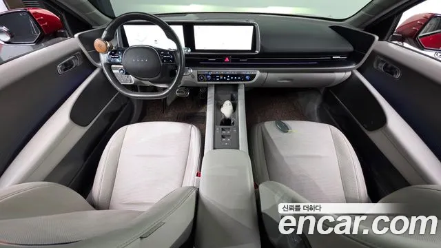 Hyundai Ioniq 6 — Фото автомобиля 10