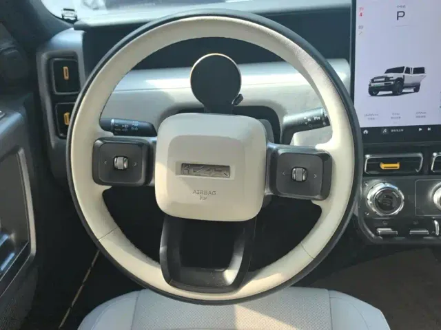 iCAR V23 — Фото автомобиля 15
