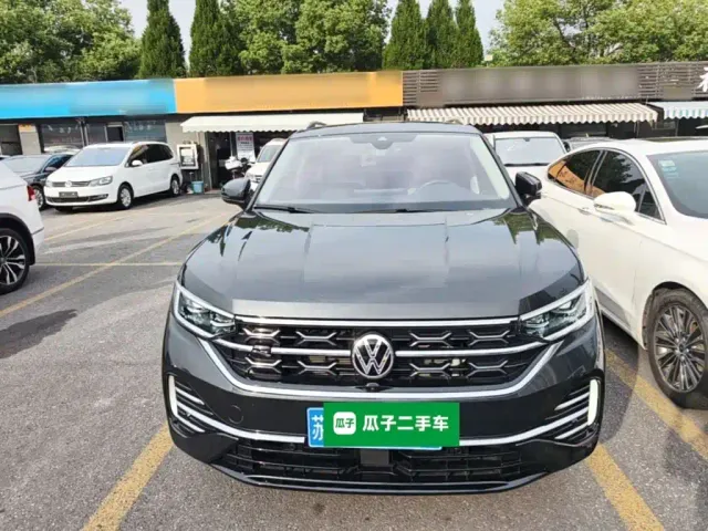 Volkswagen Tayron — Фото автомобиля 2