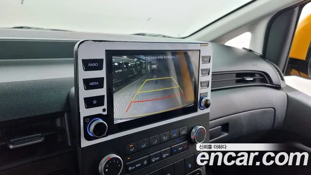 Hyundai Staria Staria L3.5 Школьный автобус — Фото автомобиля 15