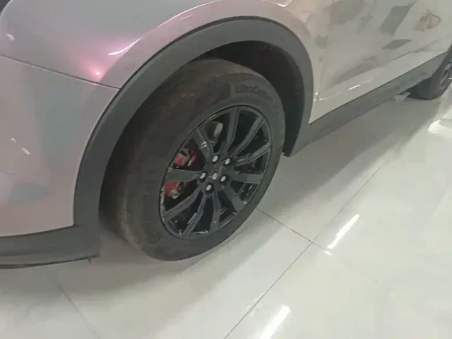 Cadillac XT4 — Фото автомобиля 22