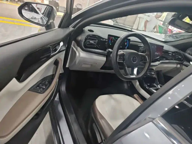 BYD Qin PLUS — Фото автомобиля 15