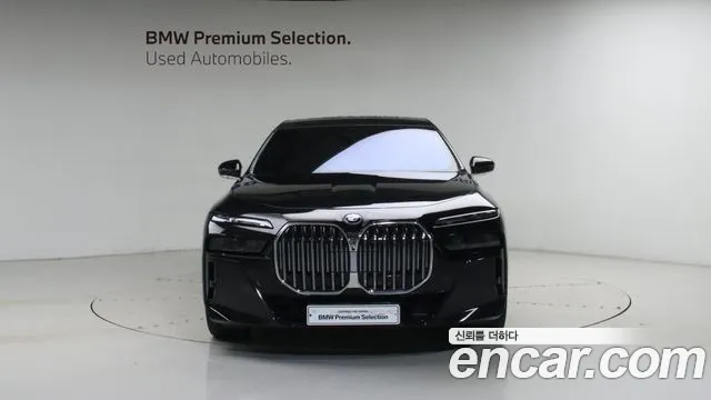 BMW 7-Series 7 серия (G70) 740i xDrive M Sport Limited — Фото автомобиля 3