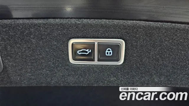 Genesis G90 Бензин 3.5 турбо AWD — Фото автомобиля 16