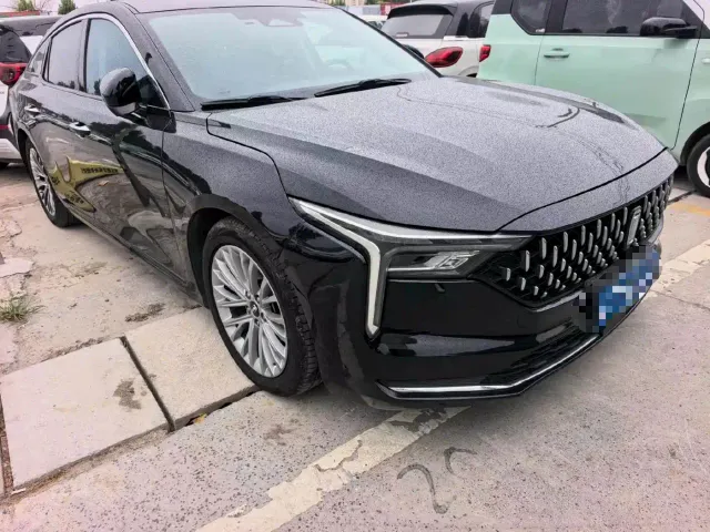 Фотография автомобиля — Bestune B70