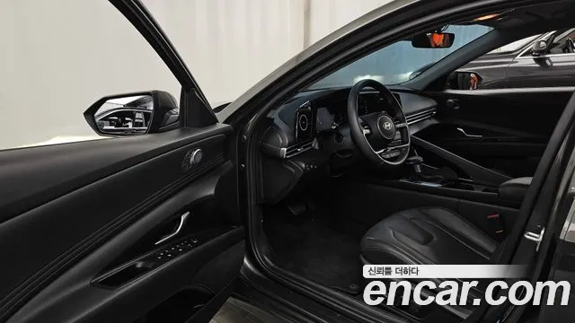 Hyundai Avante CN7 — Фото автомобиля 15