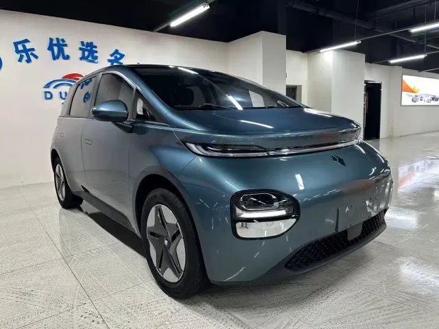 Baojun Cloud — Фото автомобиля 3