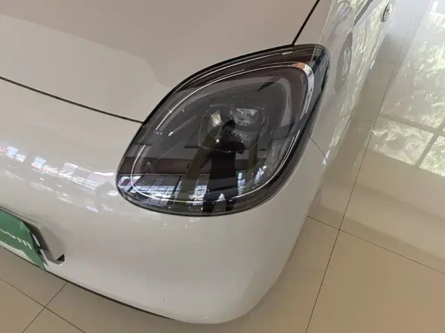 Wuling Motors Hongguang MINIEV 2025 4-Door Advanced — Фото автомобиля 23