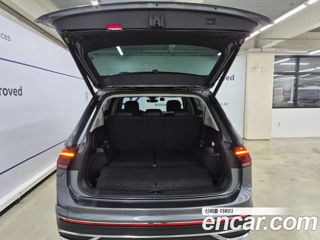 Volkswagen Tiguan — Фото автомобиля 19