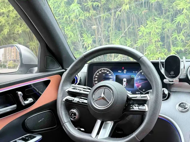 Mercedes-Benz C-Class — Фото автомобиля 8