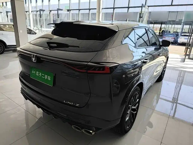 Changan UNI-Z — Фото автомобиля 6