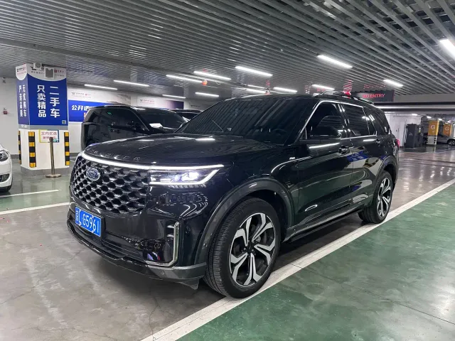Фотография автомобиля — Ford Explorer