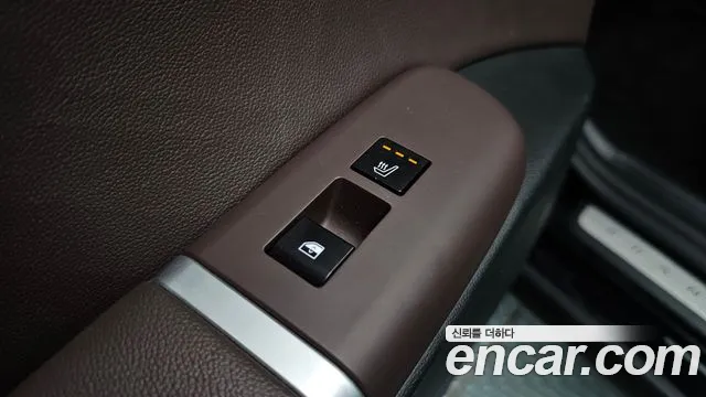 Hyundai Grandeur GN7 — Фото автомобиля 19