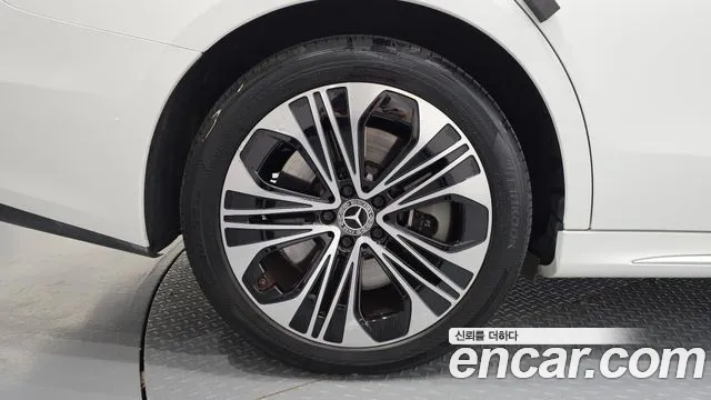 Mercedes-Benz E-Class E-класс W214 — Фото автомобиля 4