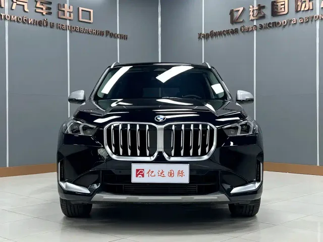 BMW X1 — Фото автомобиля 2