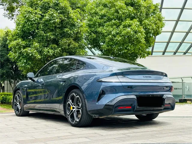 Xiaomi SU7 — Фото автомобиля 22