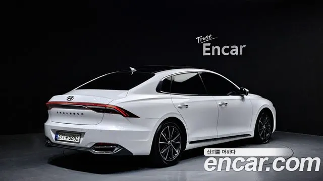 Hyundai Grandeur Новый Grandeur IG — Фото автомобиля 2
