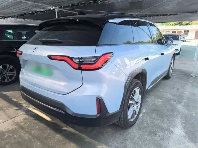 Nio ES6 — Фото автомобиля 6