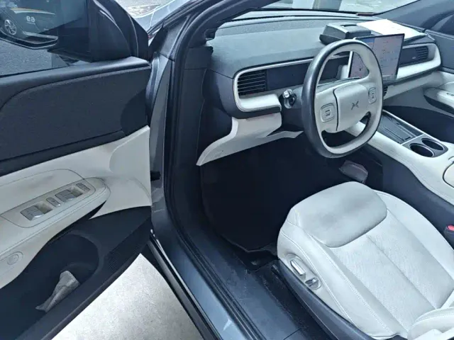 Xpeng G6 — Фото автомобиля 15