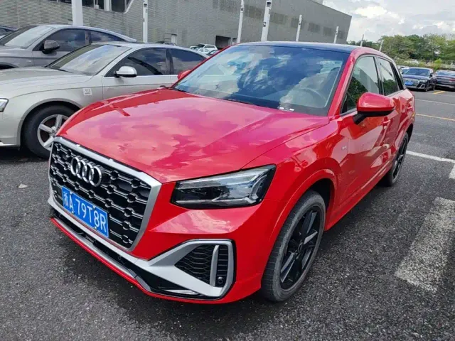 Фотография автомобиля — Audi Q2L