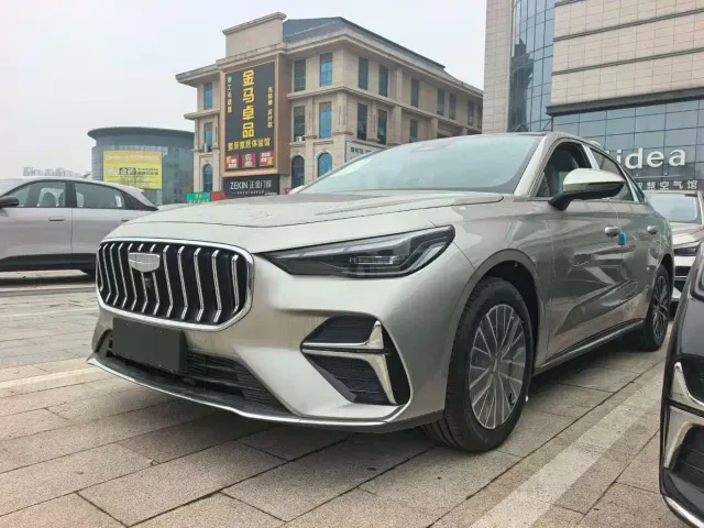 Фотография автомобиля — Geely Emgrand