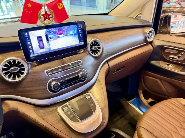 Mercedes-Benz Vito — Фото автомобиля 8