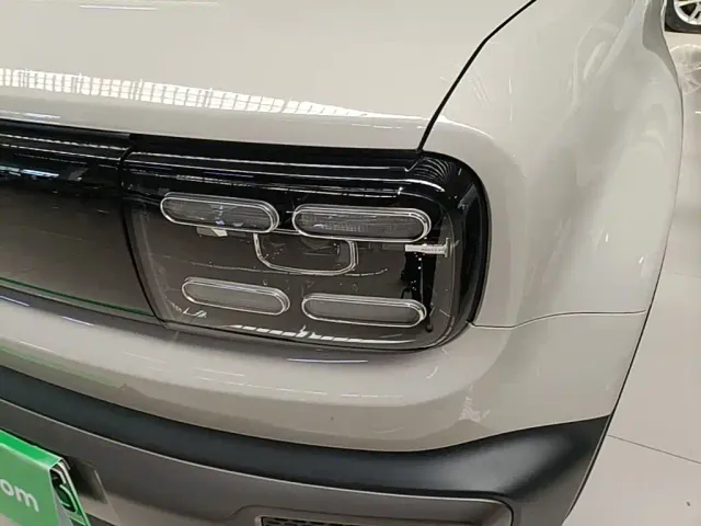 Baojun Yep Plus — Фото автомобиля 23