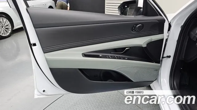 Hyundai Avante CN7 — Фото автомобиля 23