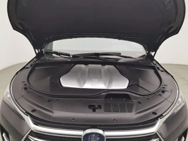 BYD Tang — Фото автомобиля 6