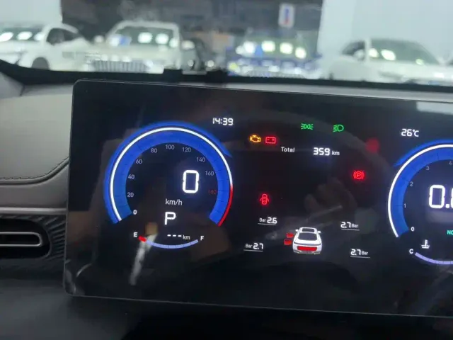 Changan Eado — Фото автомобиля 15