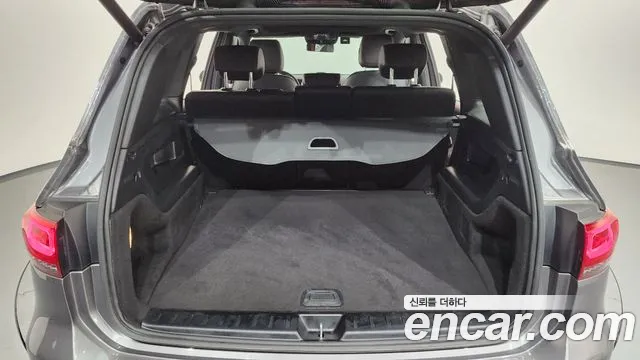 Mercedes-Benz GLB-Class — Фото автомобиля 20