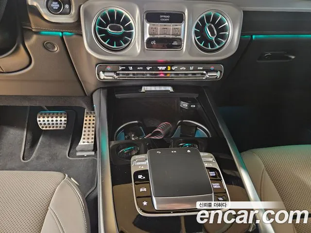 Mercedes-Benz G-Class — Фото автомобиля 11