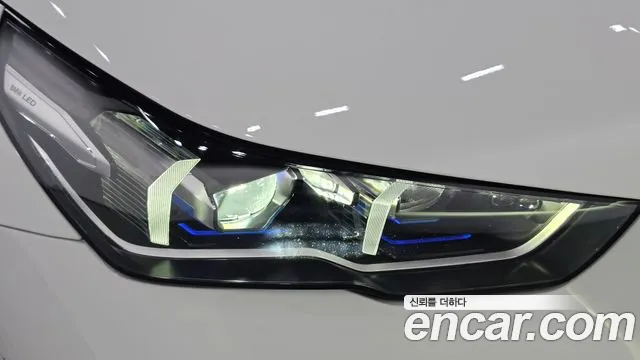 BMW i5 G60 — Фото автомобиля 7