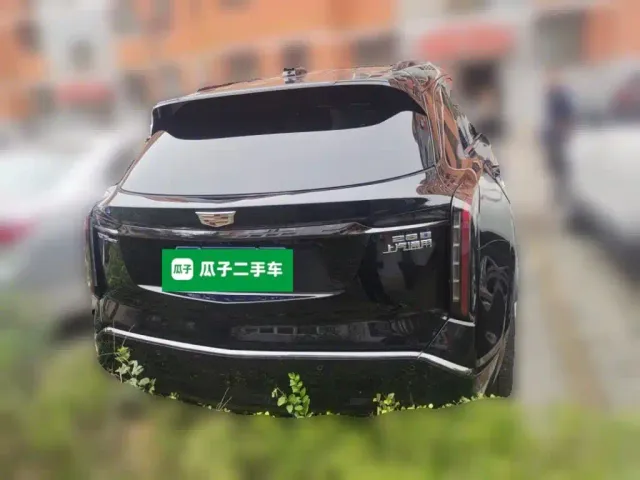 Cadillac XT5 — Фото автомобиля 3