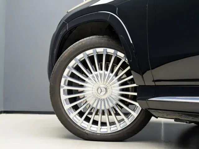 Mercedes-Benz Maybach GLS — Фото автомобиля 5