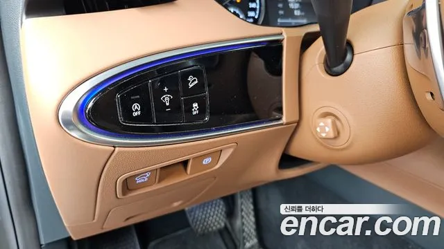 Genesis GV70 2.5T Бензин AWD — Фото автомобиля 23