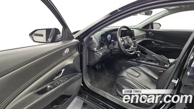 Hyundai Avante CN7 — Фото автомобиля 10