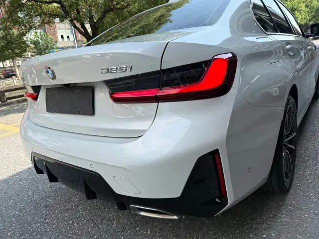 BMW 3 Series — Фото автомобиля 24