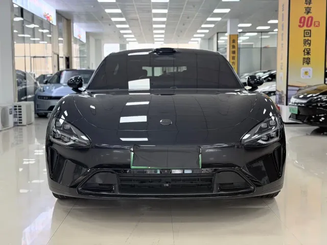 Xiaomi SU7 — Фото автомобиля 2