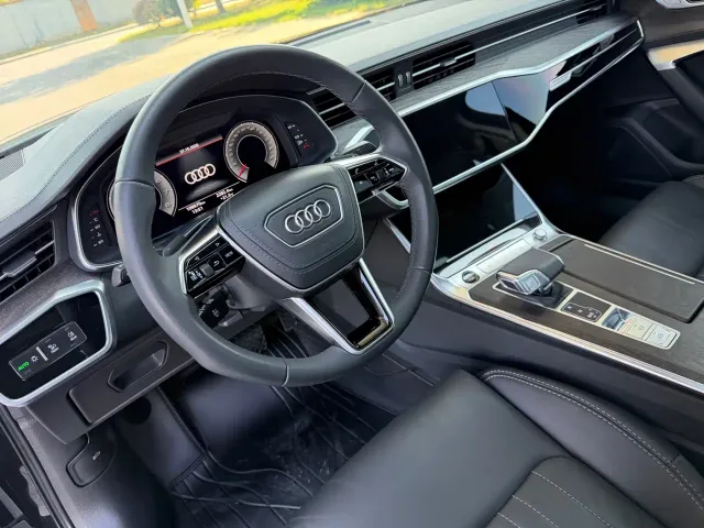 Audi A6L — Фото автомобиля 6