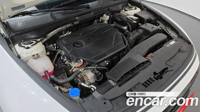 Hyundai Sonata Sonata Edge(DN8) 2.0 LPG(Для проката) — Фото автомобиля 2
