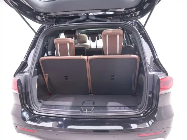 Mercedes-Benz GLB-Class — Фото автомобиля 21