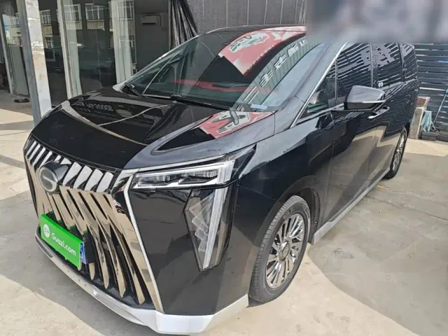 Фотография автомобиля — GAC Trumpchi M8